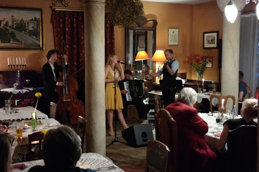 Austeria Klezmer Hois Aparthotel 3*